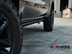 GMC Sierra Side Steps - E-Power Running Boards - Crew Cab - Body Armor 4x4 GMC Sierra Side Steps - E-Power Running Boards - Crew Cab - Body Armor 4x4